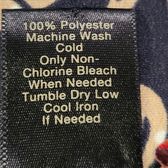 Ann Taylor petite v-neck floral blouse Size SP Colors black tan and white - Picture 11 of 13